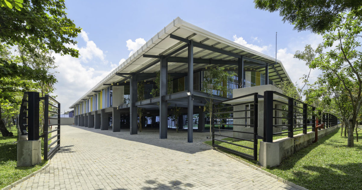Jordan Parnass Digital Architecture Receives 2020 Merit Award From AIANY for Sri Lankan Factory