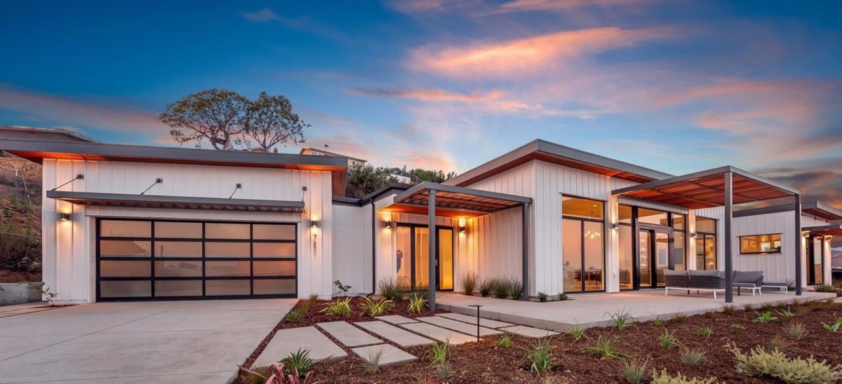 Prefabricated Home Manufacturer Dvele to Make High-Efficiency Homes Grid-Independent